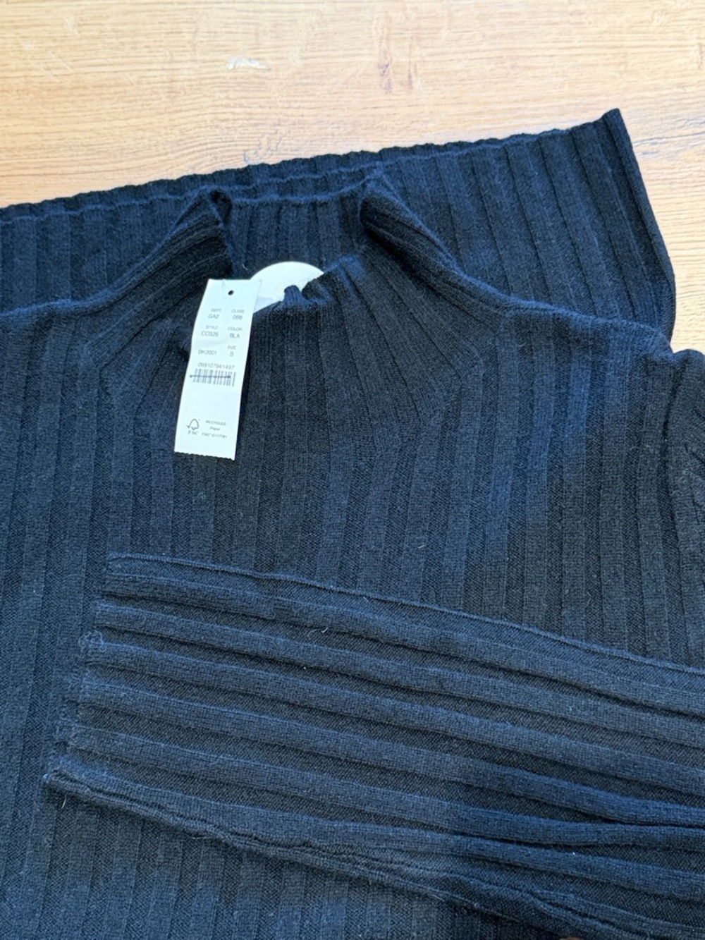 J Crew Wide-rib cashmere turtleneck sweater - Picture 6 of 6